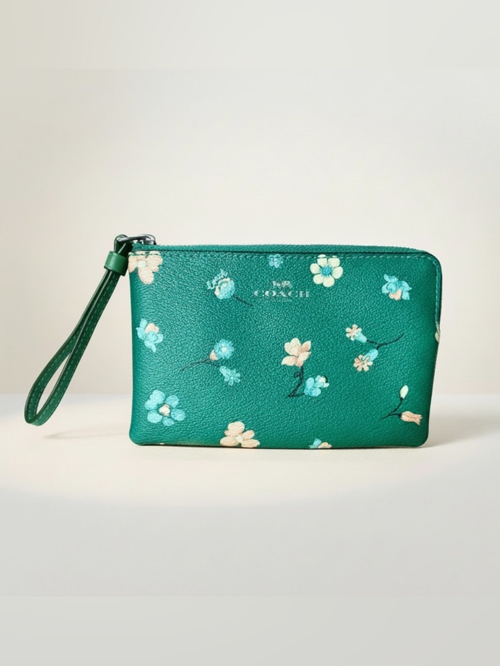 COACH Green Floral Wristlet Pouch Nwot